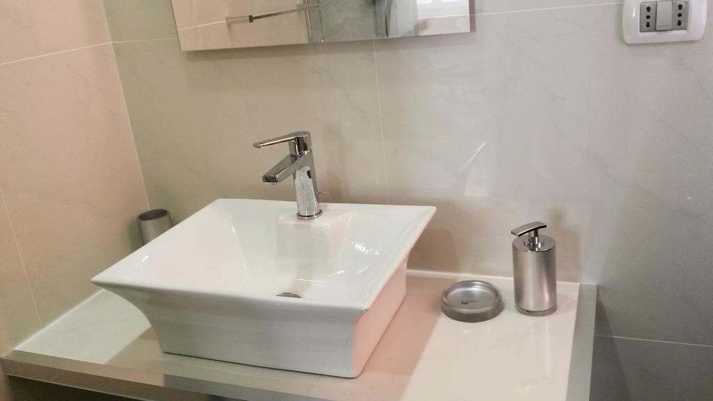 Lch-Lateran Charming House Apartment โรม ห้อง รูปภาพ