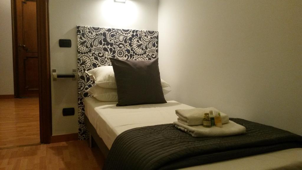 Lch-Lateran Charming House Apartment โรม ห้อง รูปภาพ